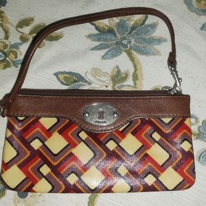 FOSSIL KEY PER Women's Geometric Brown and Red Wristlet